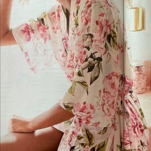 Show Me Your MuMu Brie Robe